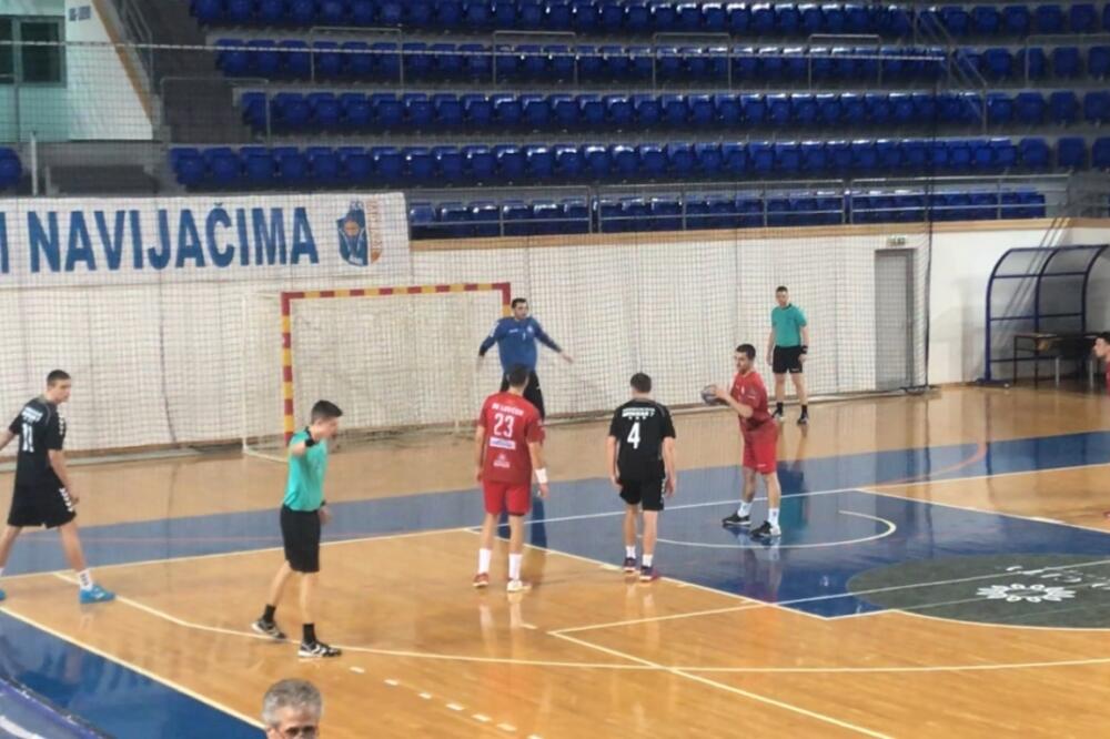 Sa meča Mornar - Lovćen (Foto: Cetinjski list)