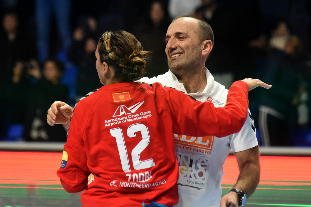 Odbrana će biti ključna: Darli Zokebi de Paula i Dragan Adžić, Foto: Boris Pejović