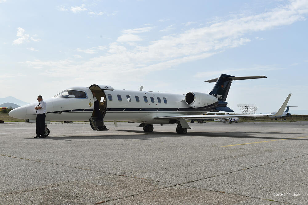 Avion Vlade Crne Gore, Foto: Vlada Crne Gore