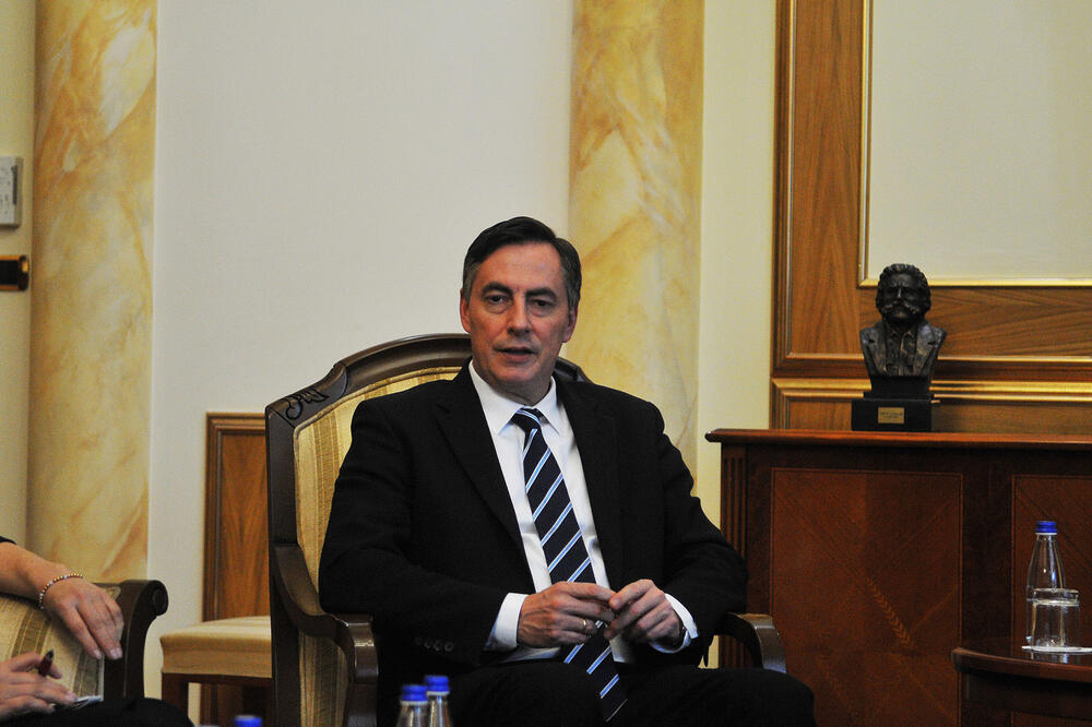 Stidi se zbog spora sa SAD: Veselji, Foto: Betaphoto