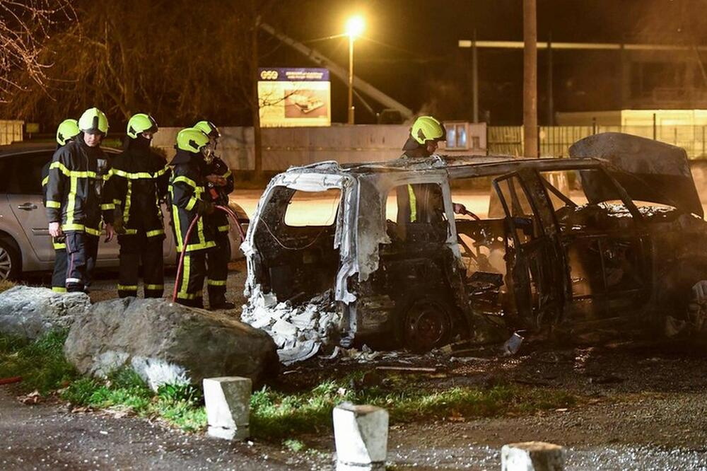 Sa mjesta nesreće, Foto: AFP