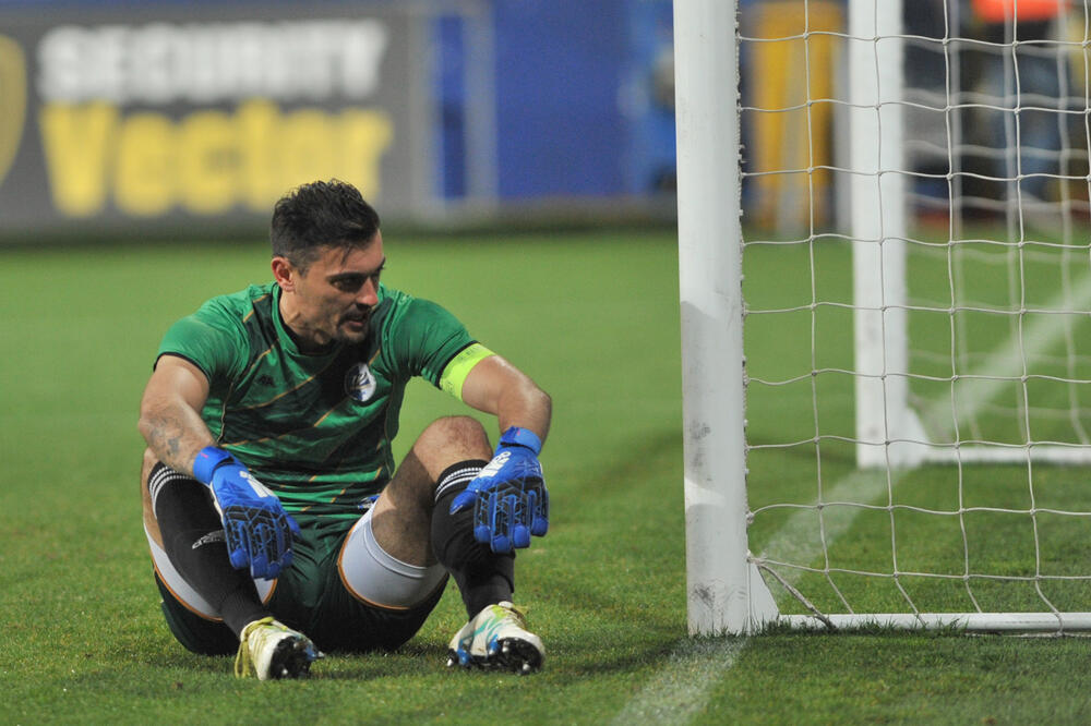 Vladan Giljen, golman Sutjeske, Foto: Savo Prelević