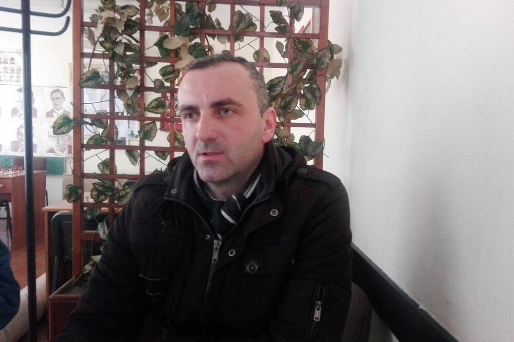 Tvrdi da je po nacionalnoj osnovi ostao bez posla: Ivan Drobnjak, Foto: Privatna arhiva