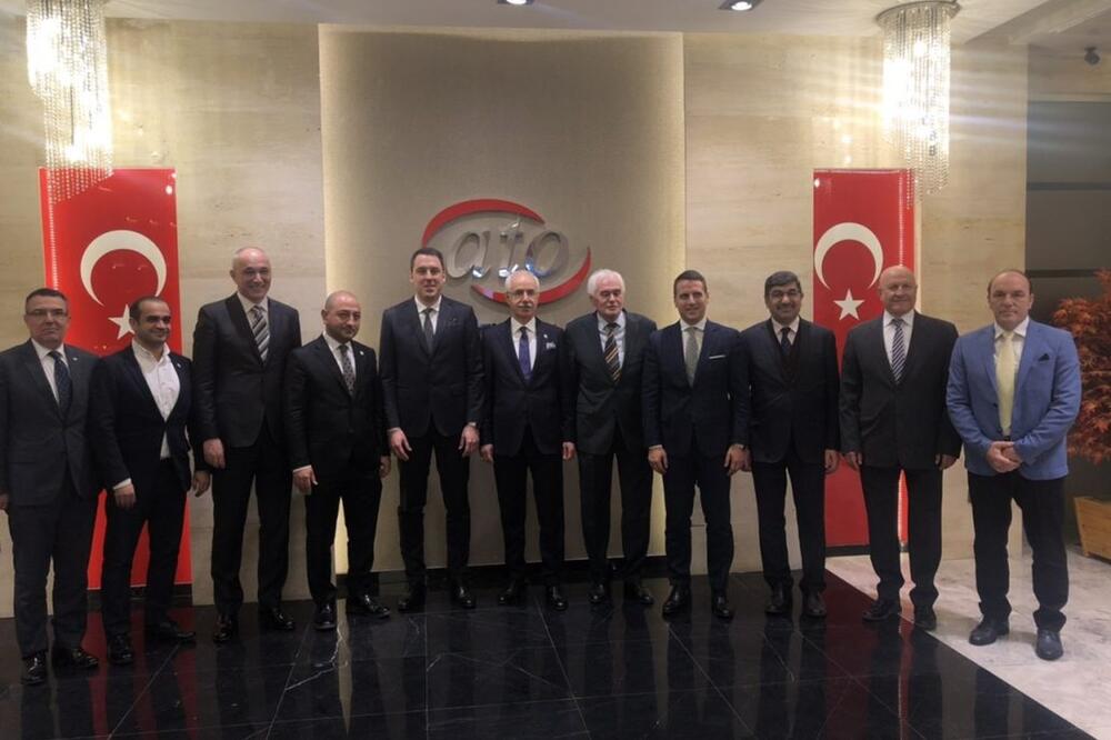 Vuković sa predstavnicima Ankare, Foto: Podgorica.me