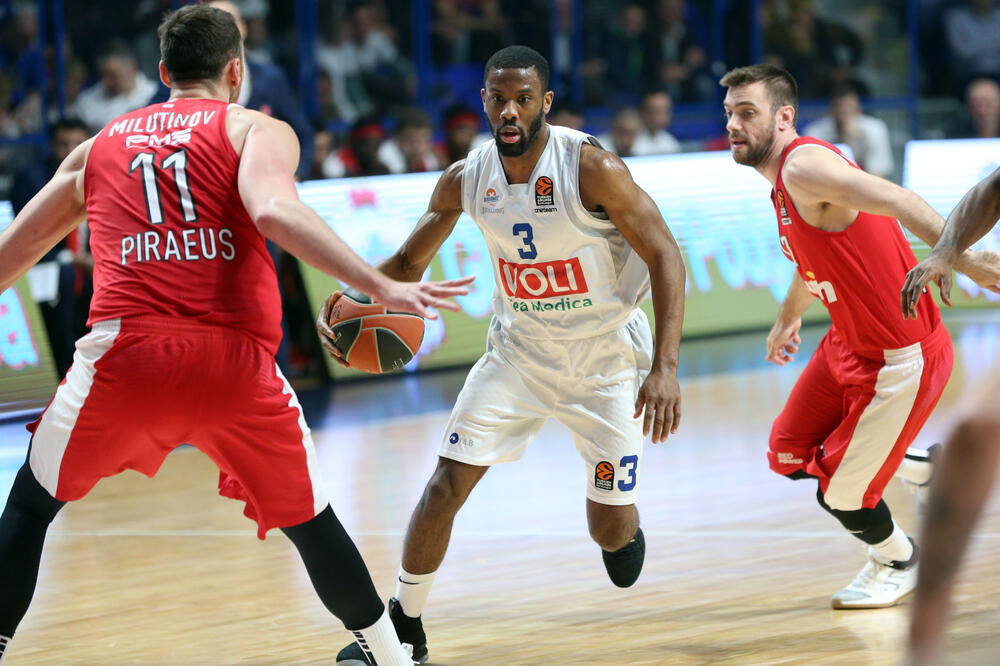 Noris Kol na meču sa Olimpijakosom, Foto: Filip Roganović