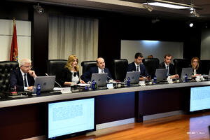 Vlada našla novi način da krije podatke