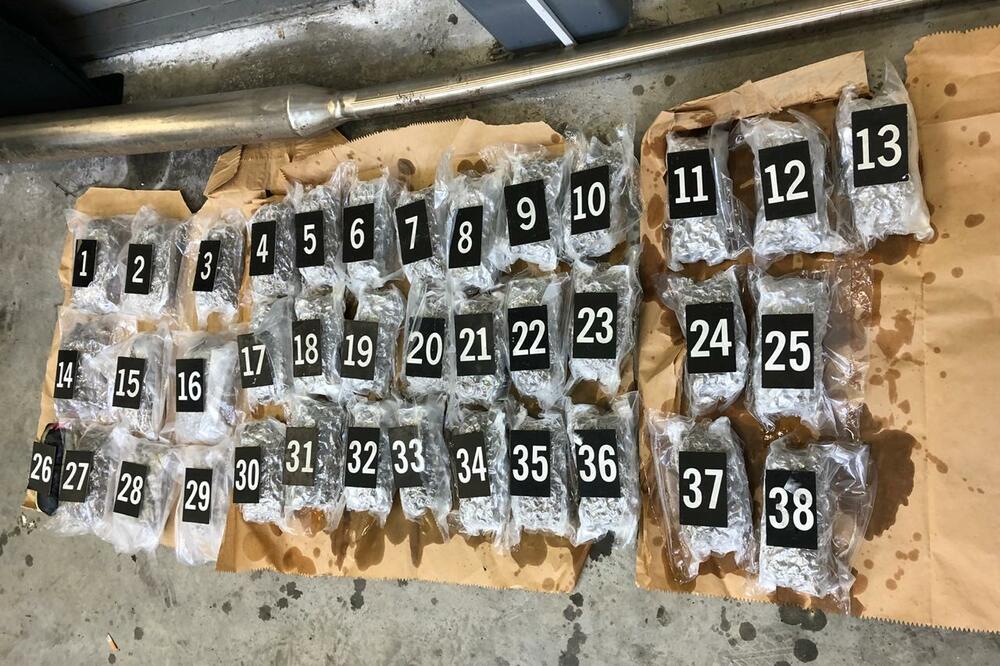 Pronađena marihuana, Foto: Uprava policije/Uprava carina
