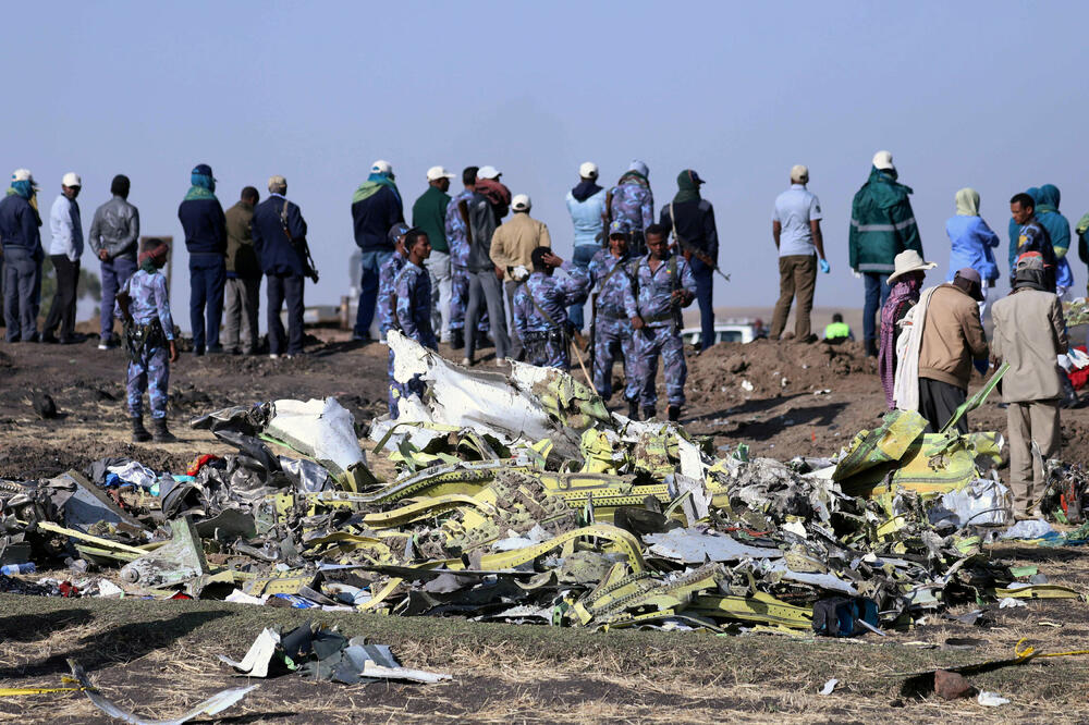 Detalj sa mjesta na kome je pao avion "Etiopijan erlajnsa", Foto: Reuters