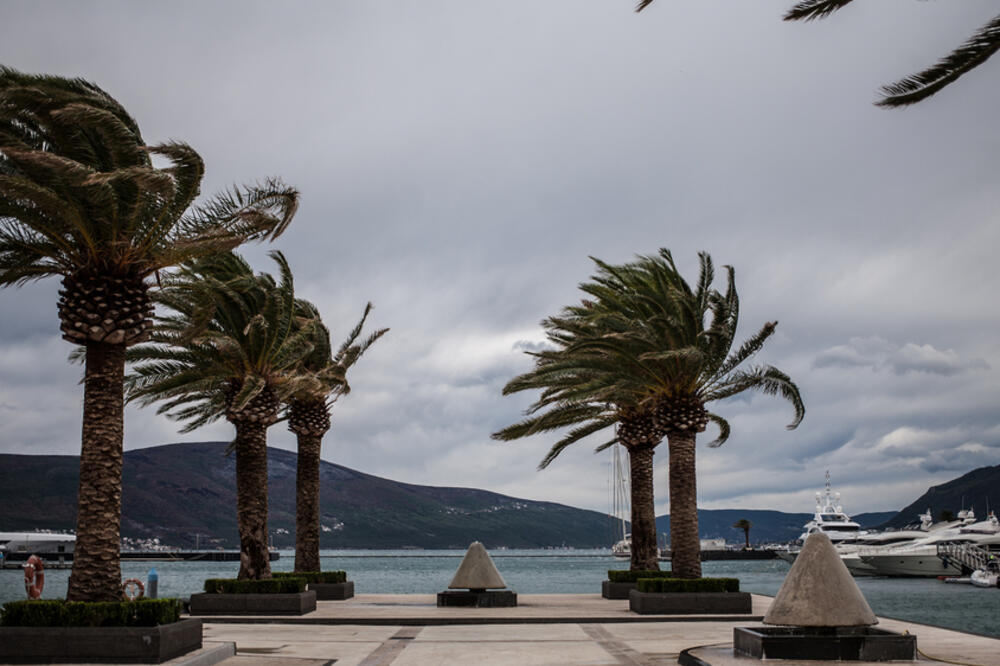 Duž obale se očekuju olujni udari bure (Ilustracija), Foto: Shutterstock