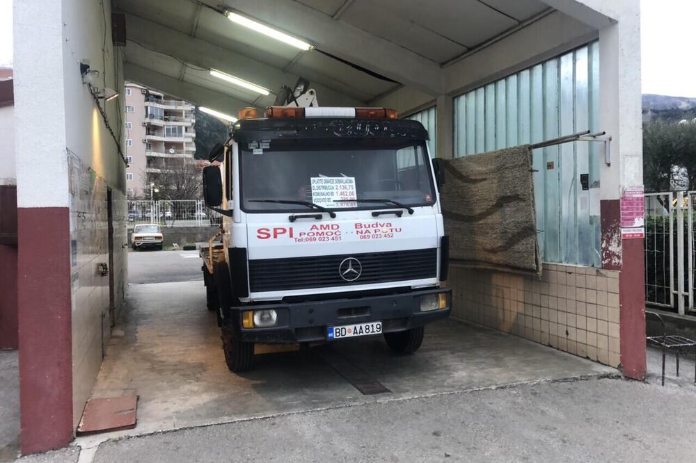 Auto moto društvo Budva, Foto: Vuk Lajović