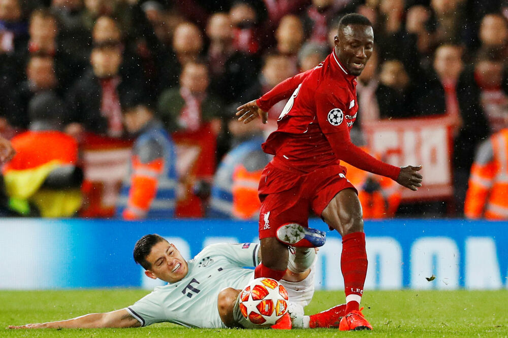 Nabi Keita i Hames Rodrigez u prvom meču na "Enfildu"