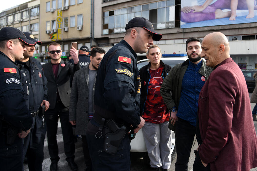 Detalj sa današnjeg performansa, Foto: Boris Pejović