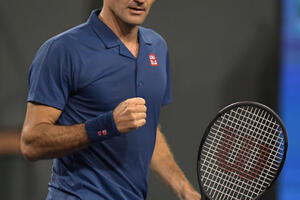 Federer ekspresno do četvrtfinala