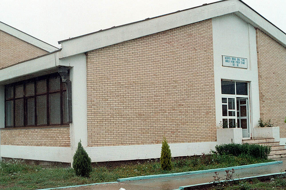 Gimnazija “25. maj’’ u Tuzima, Foto: Boris Pejović