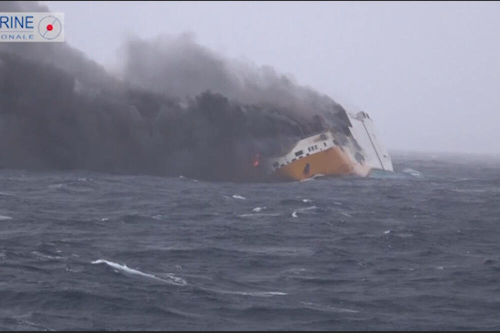 Zapaljeni tanker, Foto: Vijesti video