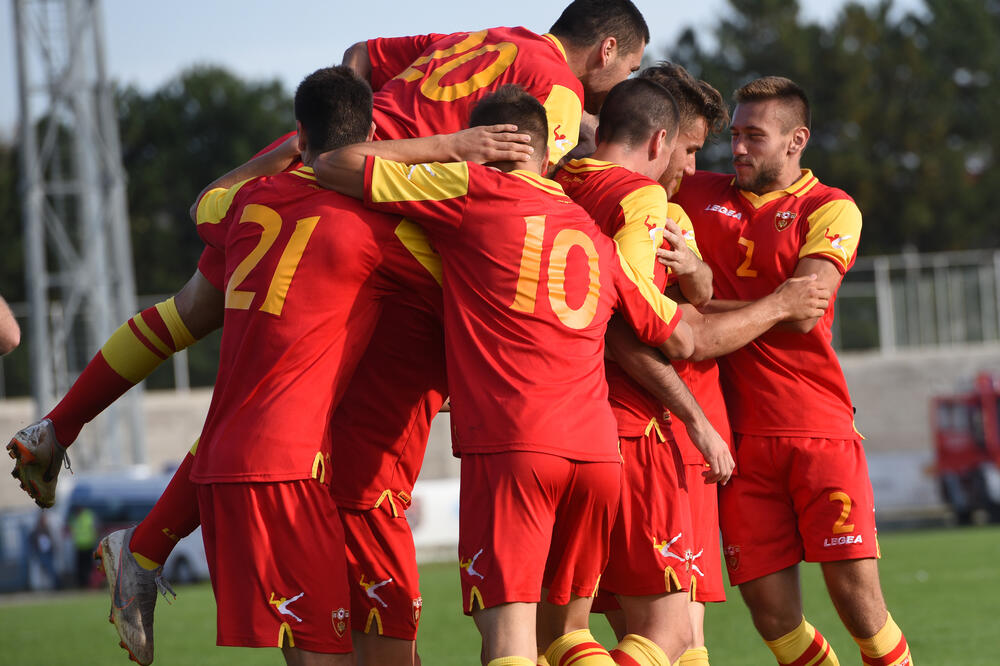 Fudbaleri Crne Gore, Foto: Savo Prelević