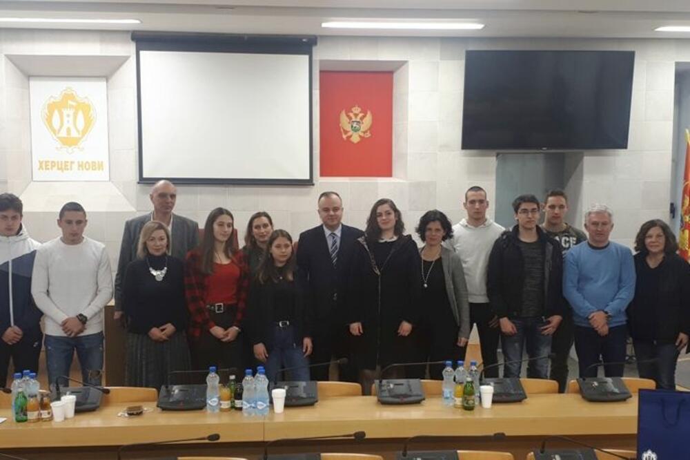 Sa uručenja nagrada, Foto: PR Opštine Herceg Novi