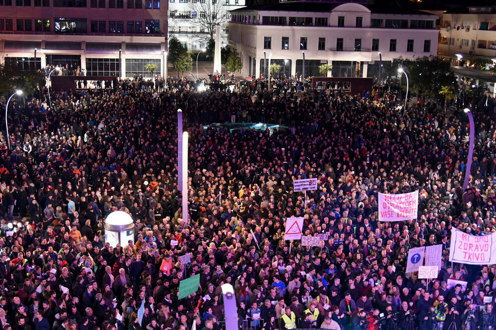 Detalj sa protesta, Foto: Boris Pejović