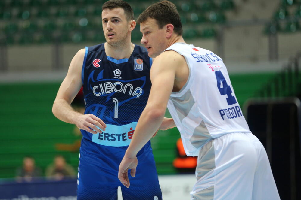 Suad Šehović na meču sa Cibonom u Zagrebu