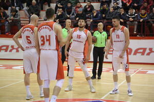 Lovćen i dalje ne zna za poraz