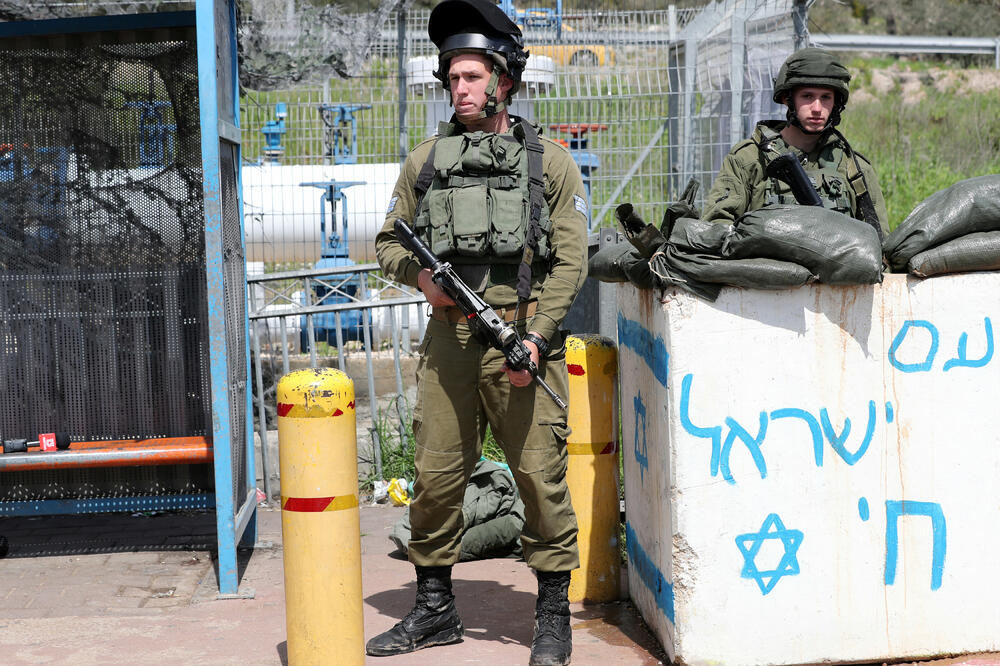 Izrealeske snage na mjestu nesreće, Foto: Reuters