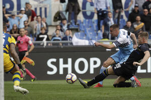 Marušić otvorio goleadu protiv Parme, poker Napolija