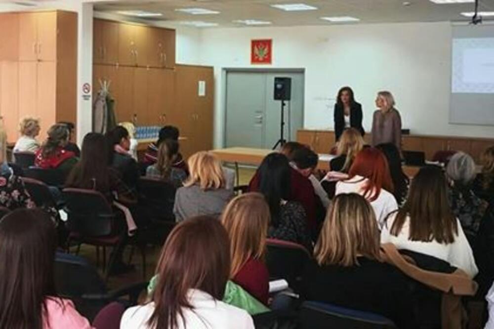 Sa osnivačke skupštine, Foto: Udruženje logopeda Crne Gore