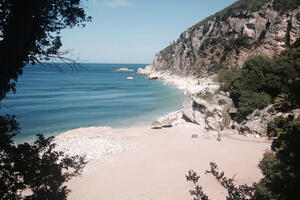 Barović za dvije plaže ponudio 38 hiljada eura