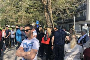 Budva: Održan novi protest zakupaca diskoteka, trgovačkih i lokala...
