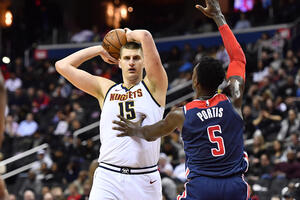 Denver i Golden Stejt sigurni, Jokiću dabl-dabl