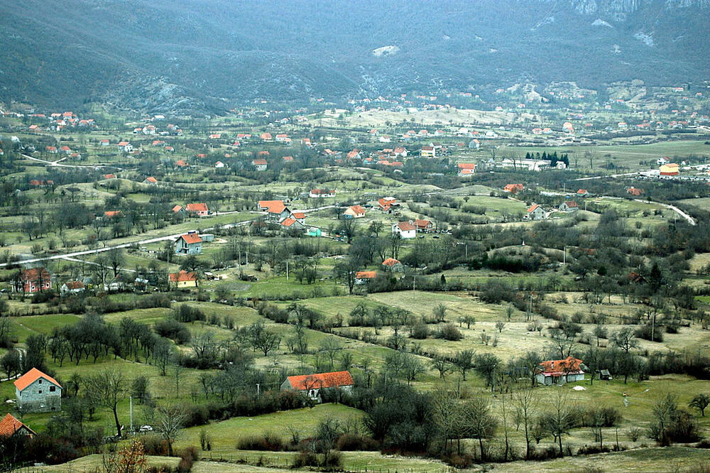 Župa nikšićka, Foto: Picasa 3.0