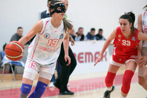 Budućnost deklasirala Zvezdu, u nedjelju igra za treću titulu u...