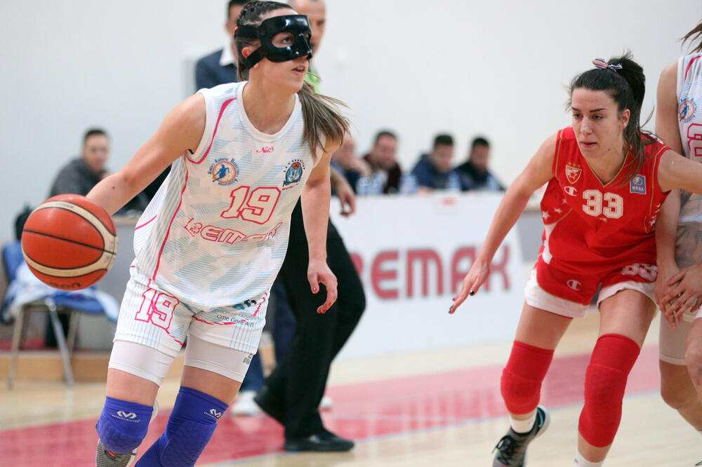 Tamara Kapor na meču sa Crvenom zvezdom u Podgorici (Foto: Filip Roganović)