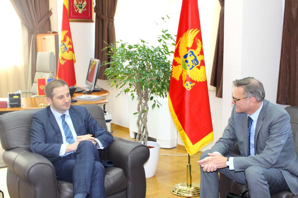 Šehović i Veber, Foto: Ministarstvo prosvjete