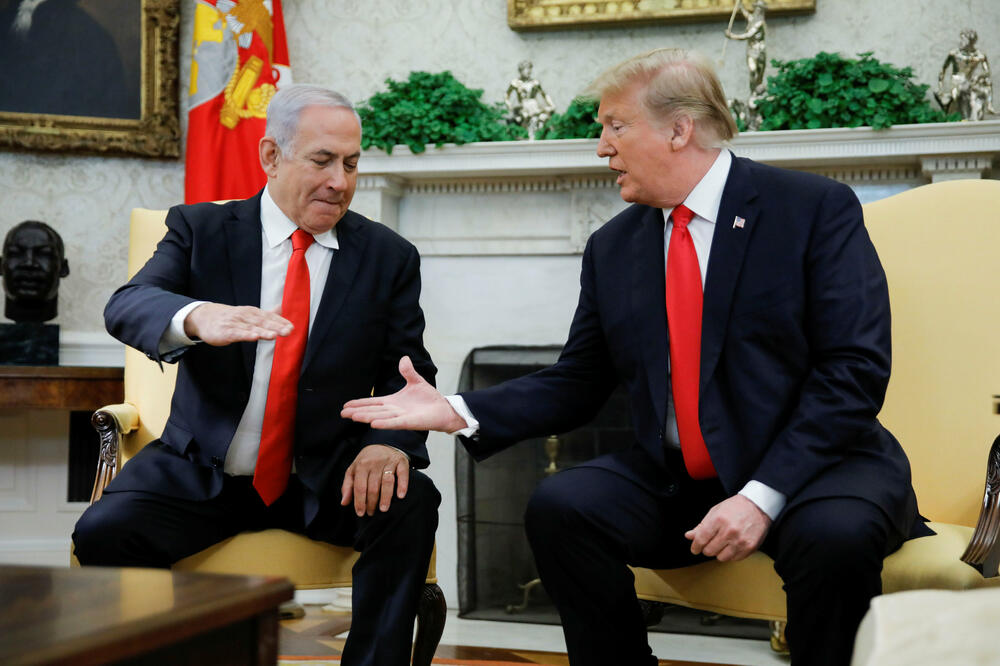 Netanjahu sa Trampom u Vašingtonu, Foto: CARLOS BARRIA/Reuters