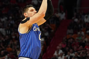 Orlando na krilima Vučevića sanja plej-of: Ceremonija na Floridi u...