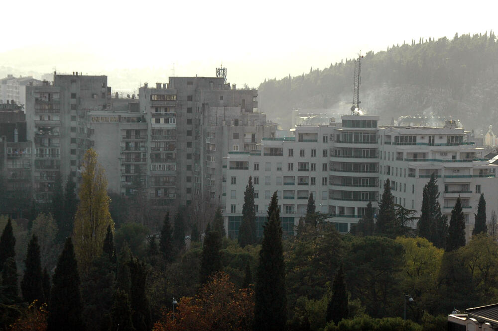 Zagađenje vazduha već tokom sezone grijanja, Foto: Luka Zeković
