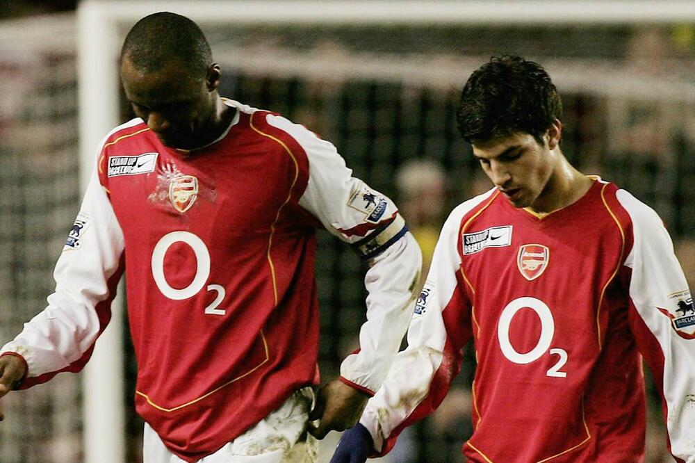 Patrik Vijera i Sesk Fabregas dok su bili saigrači u Arsenalu, Foto: Goal.com