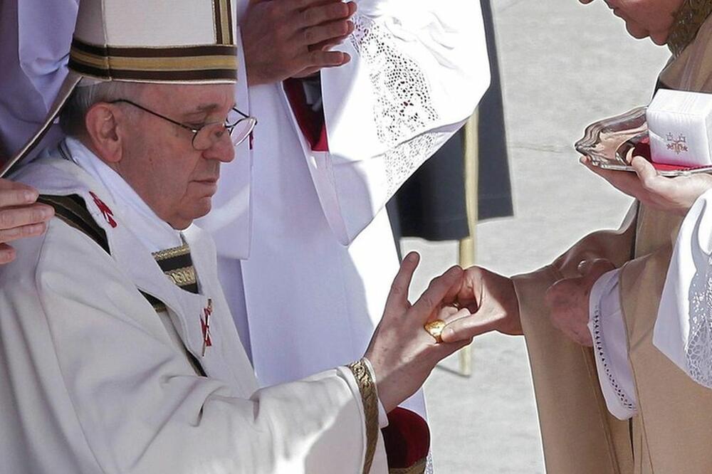 Papa Franjo, Foto: Reuters