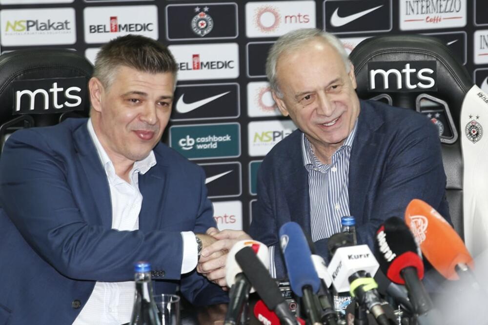 Savo Milošević na predstavljanju, Foto: Partizan.rs