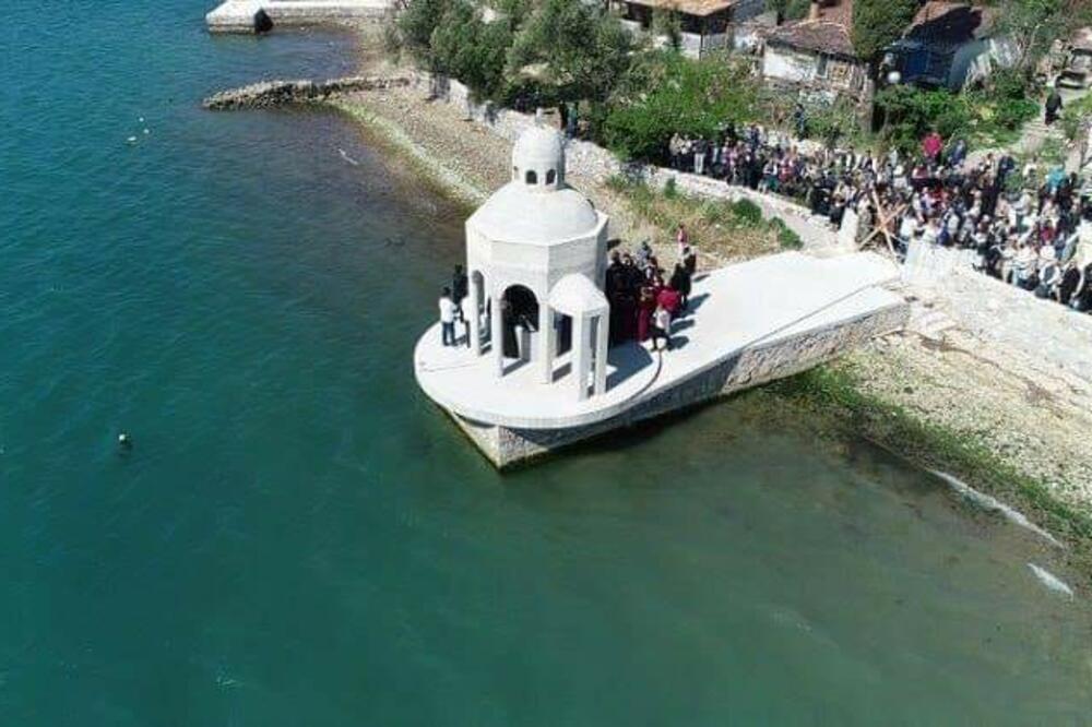 Krstionica, Foto: Manastir Miholjska prevlaka