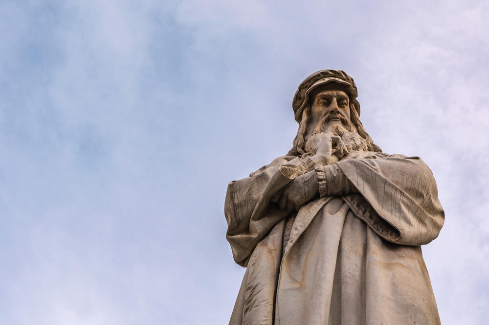 Spomenik Leonardu u Milanu, Foto: Shutterstock
