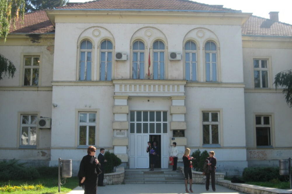 Zgrada Opštine Berane, Foto: Rabrenović