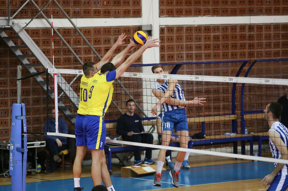 Milutin Pavićević na ligaškom meču protiv Budve, Foto: OK Budva