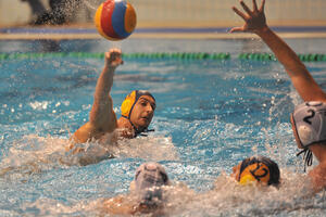 Jadran imao četiri gola prednosti, pa izgubio u Marseju