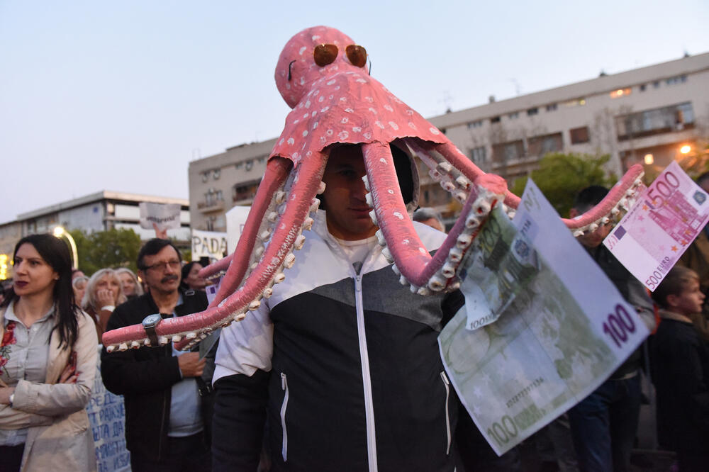 Detalji sa protesta, Foto: Savo Prelević