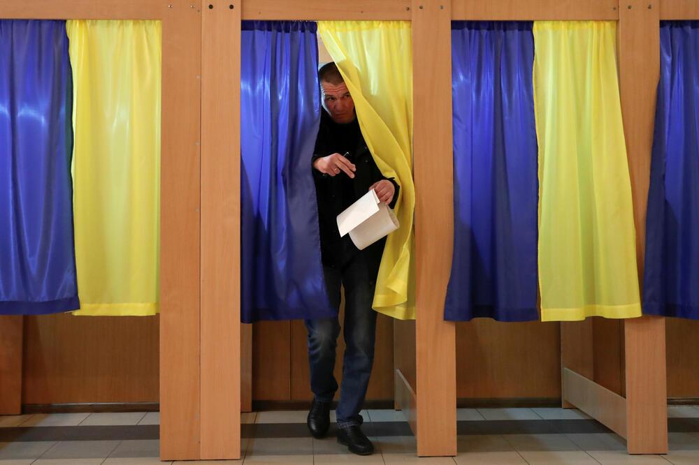 Glasanje počelo jutros, Foto: VASILY FEDOSENKO/Reuters