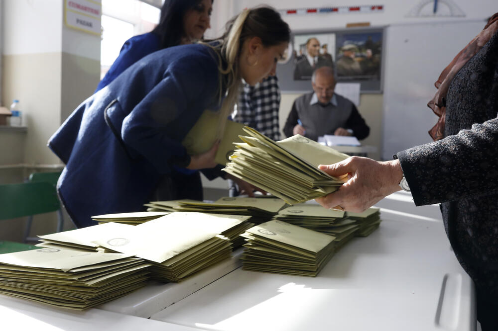 Detalj sa birališta, Foto: Beta-AP