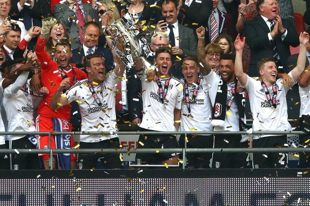Pobjednik prošlogodišnjeg plej ofa - igrači Fulama proslavljaju ulazak u Premijer ligu, Foto: Sky.com