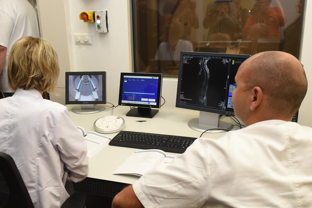 Centar za radiološku dijagnostiku KCCG, Foto: Savo Prelević